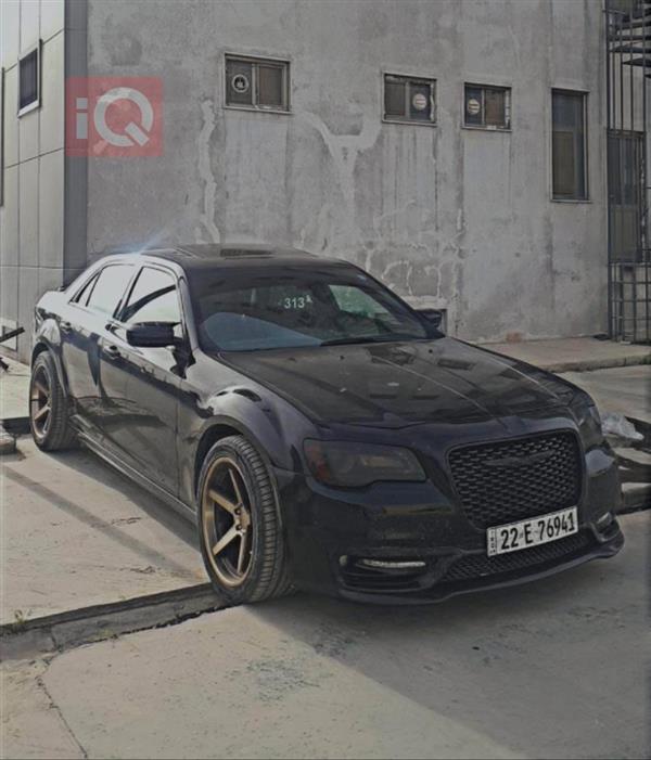 Chrysler 300 2014 for sale in Iraq - Baghdad